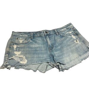 American Eagle size 12 denim Daisy dukes so cute see pics
